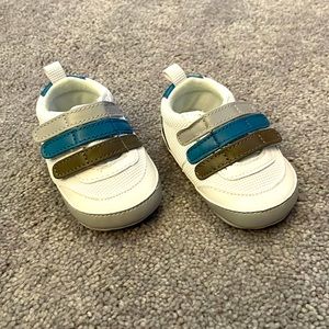 Goldbug Baby Shoes